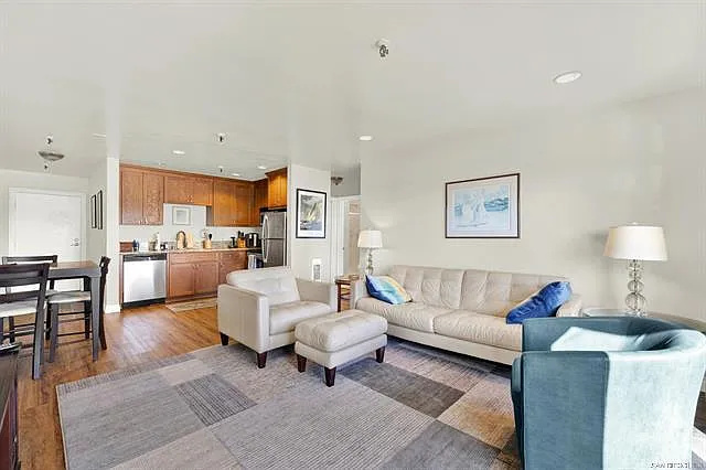 4015 Crown Point Dr #102 — Photo 3
