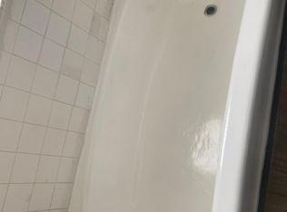 941 Alhambra Rd, Cleveland, OH 44110