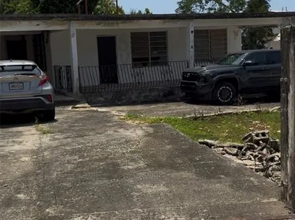 Carr 691 Calle Jose De Diego, Vega Alta, PR 00692