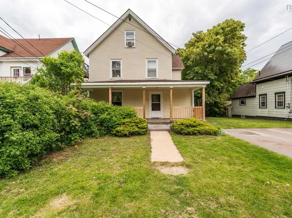 182/184 Queen St, Digby, NS B0V 1A0