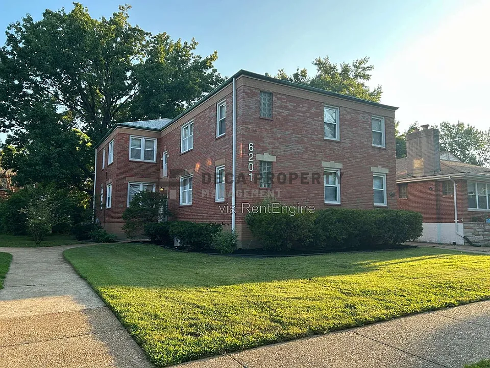 6201 Robert Ave #2S