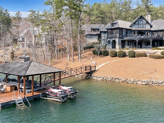 2nd image of 231 Quay Ct