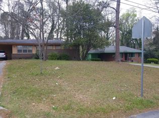 3477 Greenbriar Rd, Macon, GA 31204