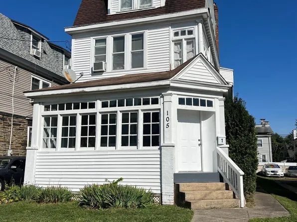 105 W 24th St, Chester, PA 19013