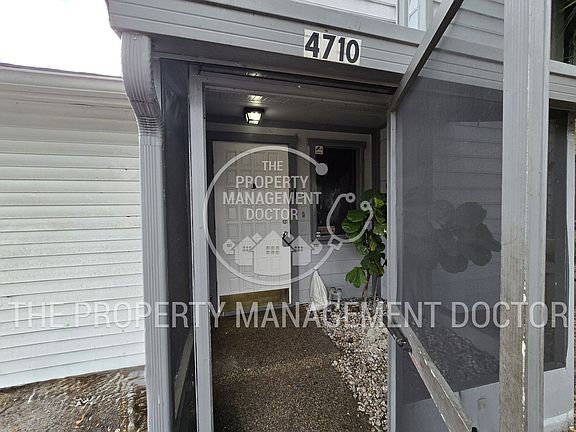 2nd image of 4710 Stonepointe Pl