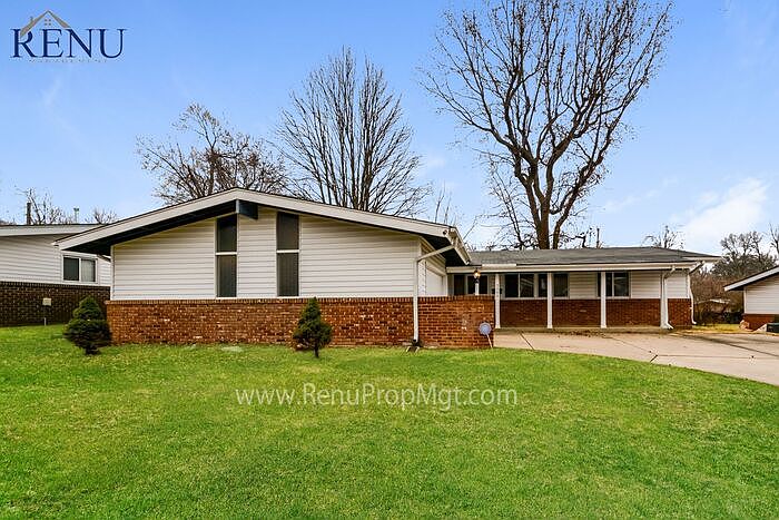 1st image of 3080 Durwood Dr