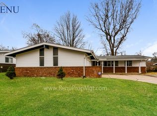 3080 Durwood Dr, Florissant, MO 63033