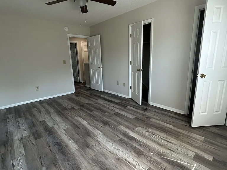 7 Anderson Ave #D — Photo 14