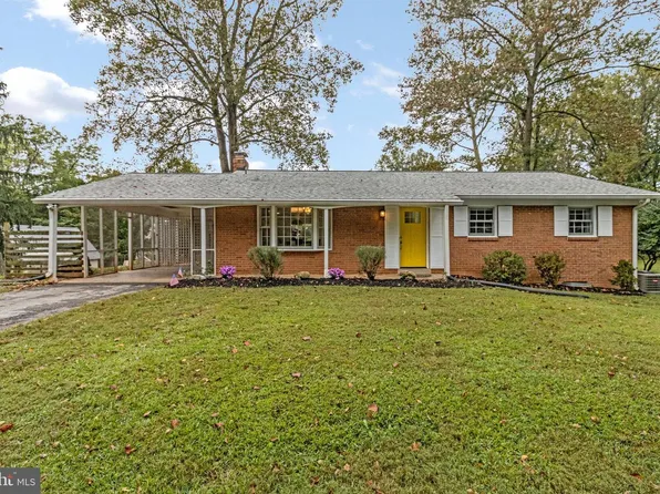 4500 Oak Hill Rd, Rockville, MD 20853