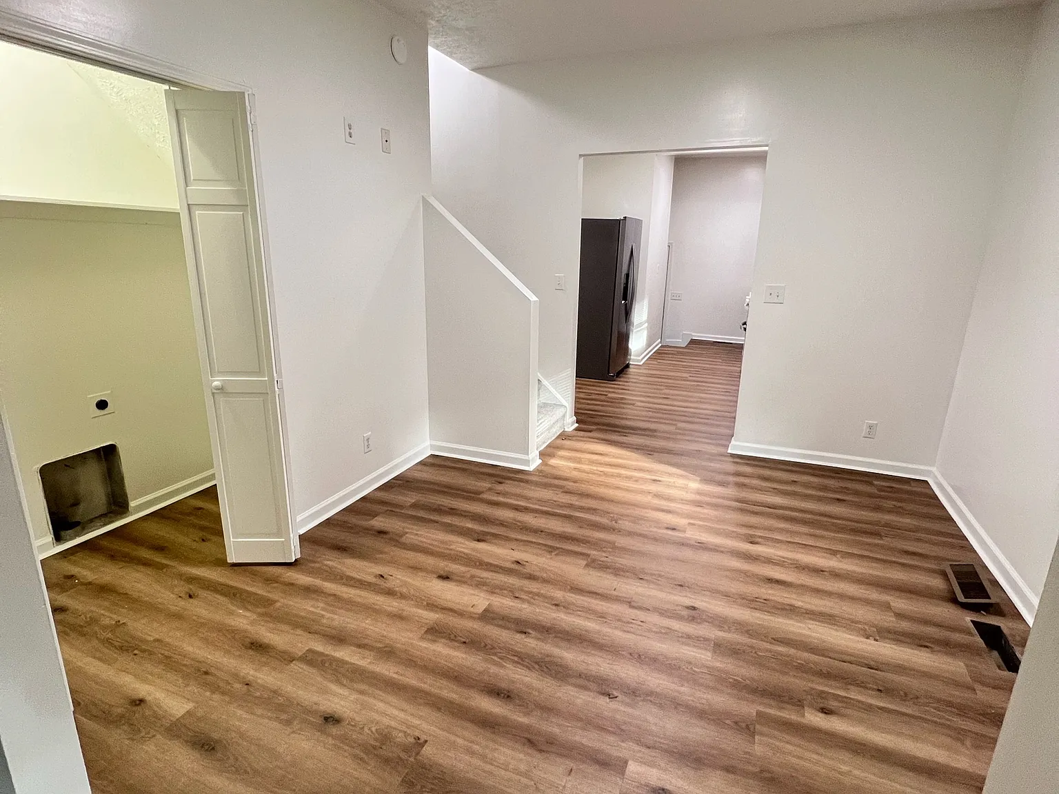 AND: Vanbuskirk: 1210: House - 1 — Photo 4