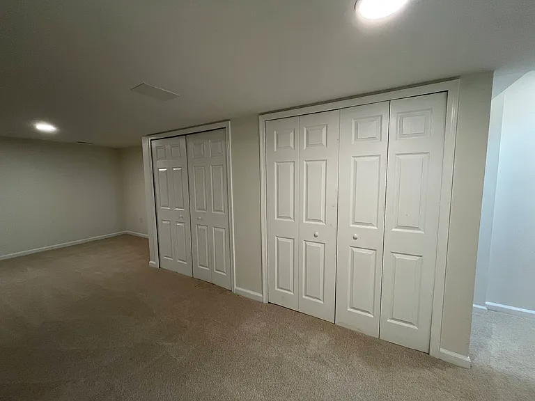 7724 Chatfield Ln — Photo 44