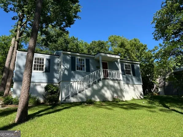 2581 Old Holton Rd, Macon, GA 31204