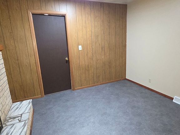 5th image of 2223 N Link Ave