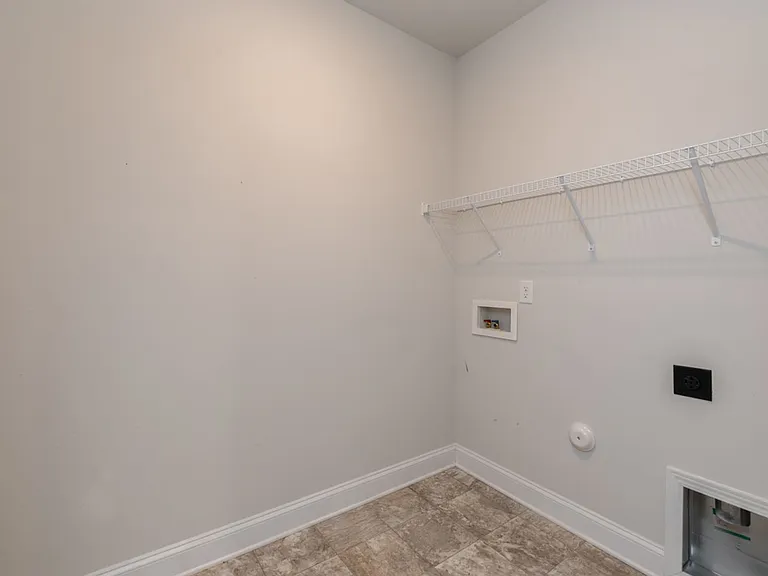 4512 Grove Manor Dr — Photo 10