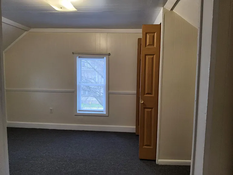 558 W Hopocan Ave #2 — Photo 11