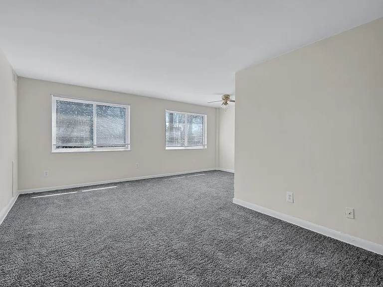 Highland Ridge — Photo 16