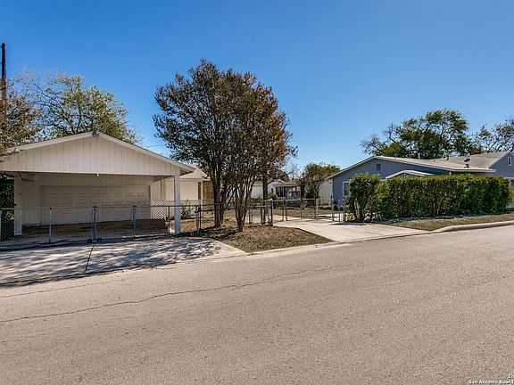 2nd image of 2643 W Craig Pl