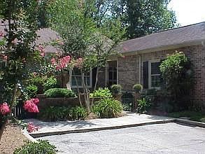 1st image of 321 Gatewood Dr APT D4