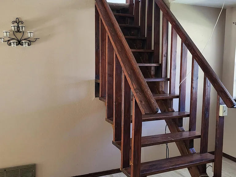 7907 S McKinley Ave — Photo 18