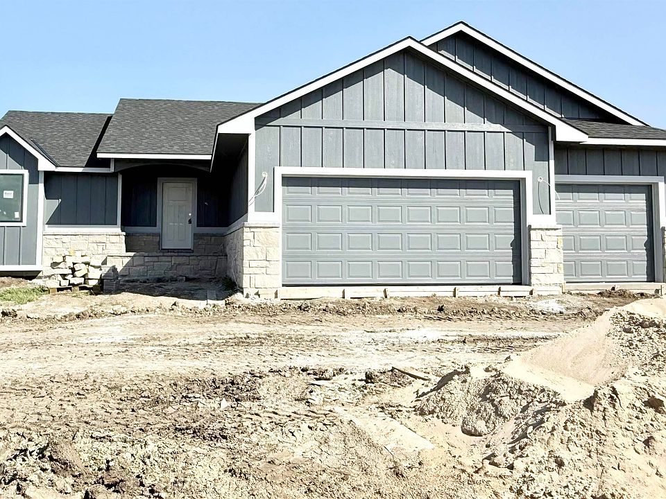 1st image of 5484 N Toben Dr
