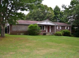 5235 Patton Rd, Morganton, NC 28655