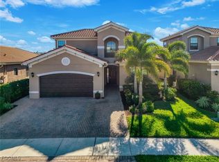 11727 Kati Falls Ln, Fort Myers, FL 33913