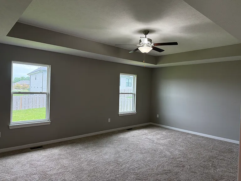 709 E Penzance Cir — Photo 13