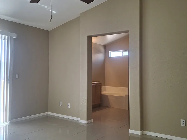 9849 Fast Elk St — Photo 5