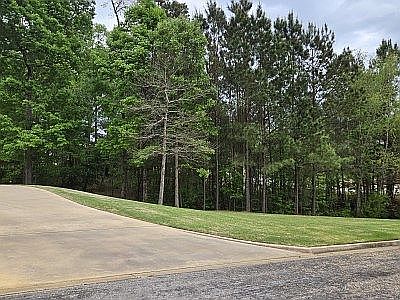 2nd image of 4002 Shadow Ridge Ln