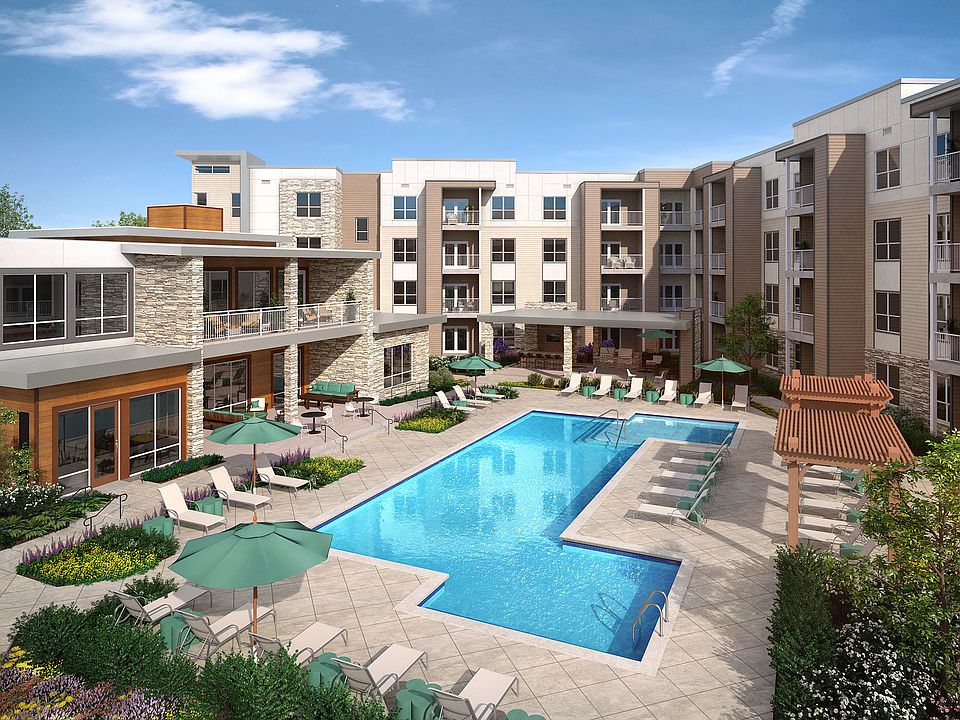 Heated seasonal pool