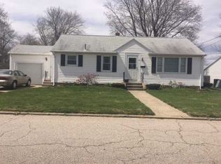 63 Welfare Ave, Warwick, RI 02888