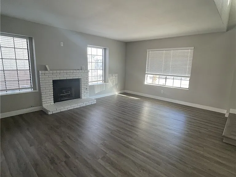 2840 Belleza Ln — Photo 25