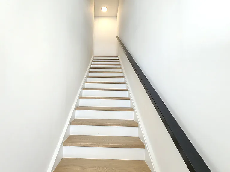 20 Lagerfeld Dr #12 — Photo 4
