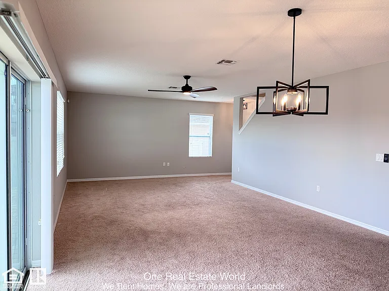 362 Nova Dr — Photo 4