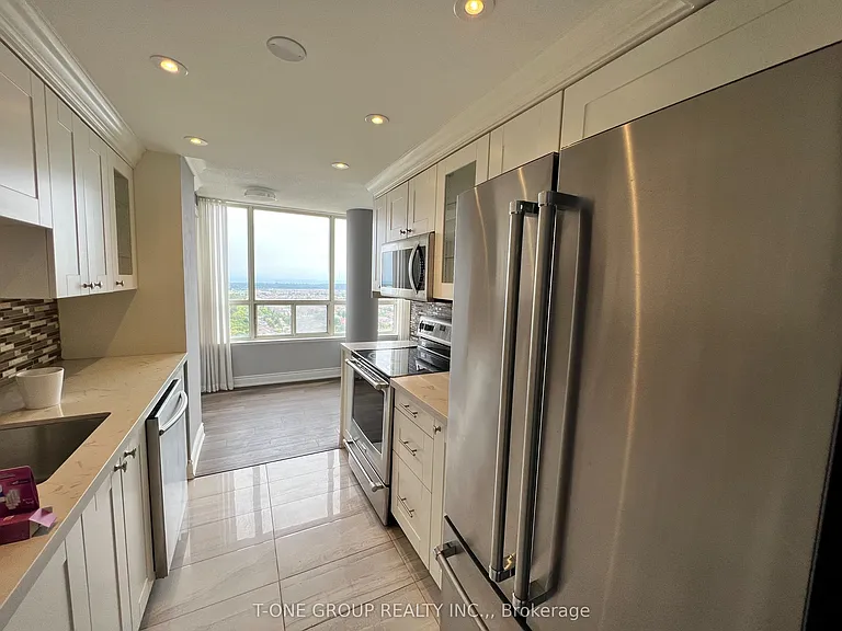 400 Webb Dr #2103 — Photo 2
