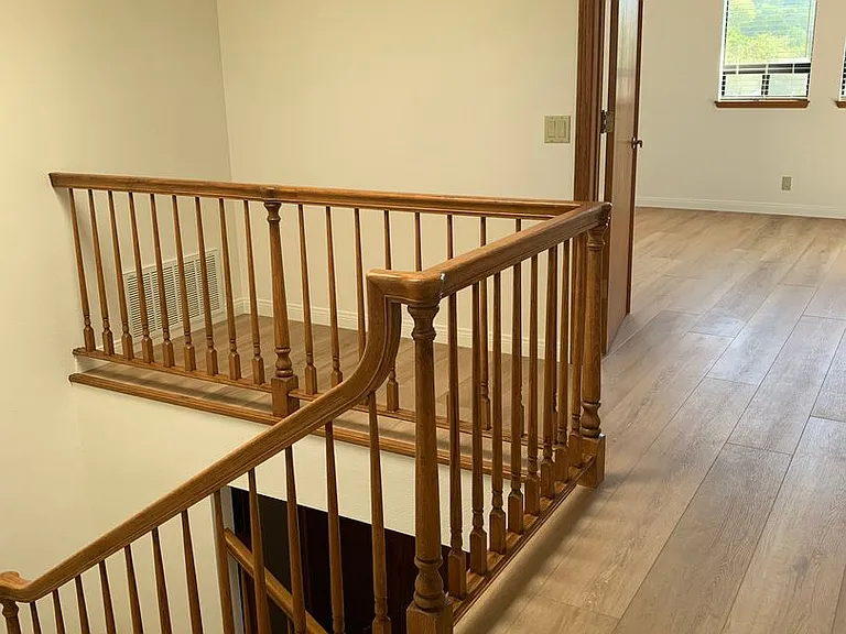 3747 Lincolnwood Dr — Photo 31