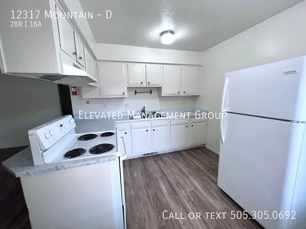 12317 Mountain Rd NE APT D, Albuquerque, NM 87112