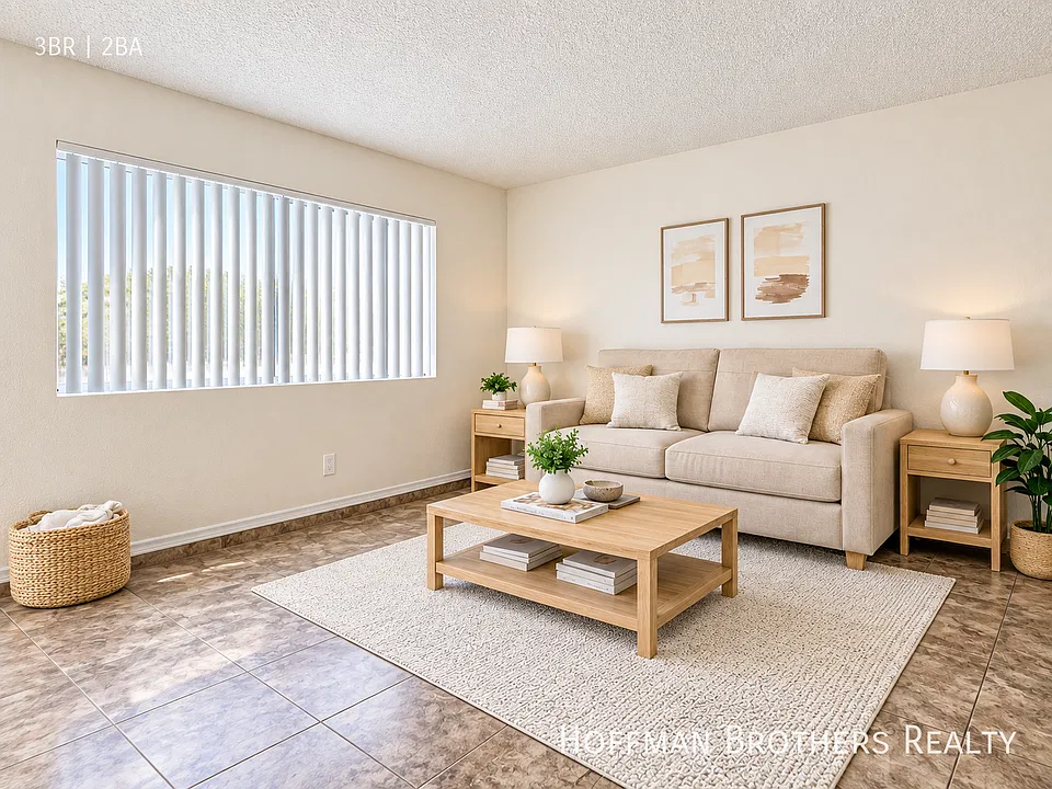 8926 Burnet Ave #213