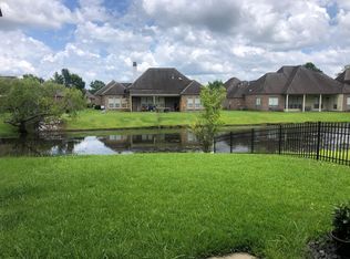 4000 Water Oak Dr, Zachary, LA 70791