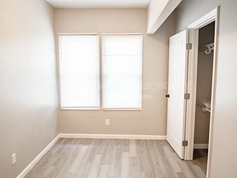 2453 E 5th Ave #2 — Photo 9