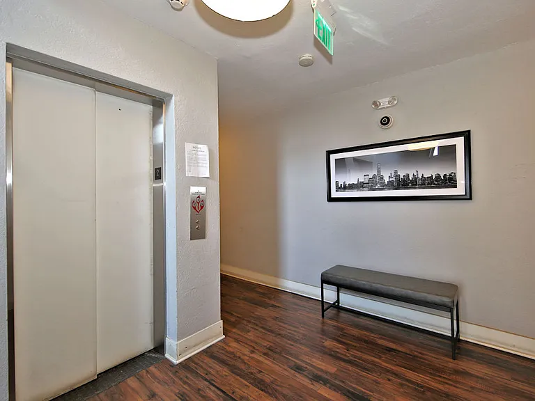 130A Centre Ave #B — Photo 7