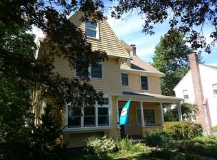 47 Vermont St, West Roxbury, MA 02132