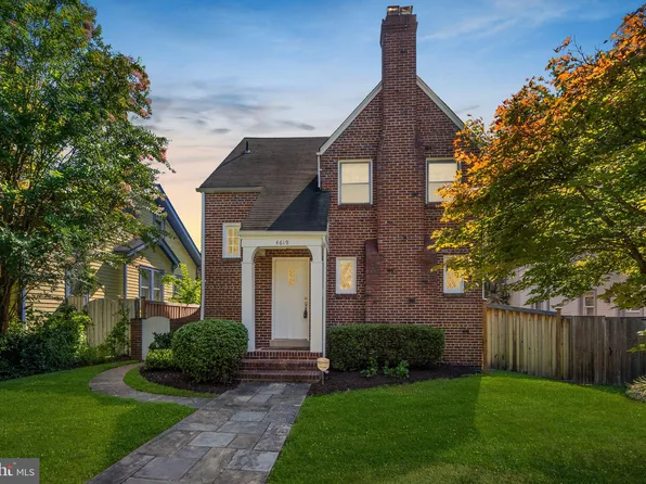 4619 49th St NW, Washington, DC 20016