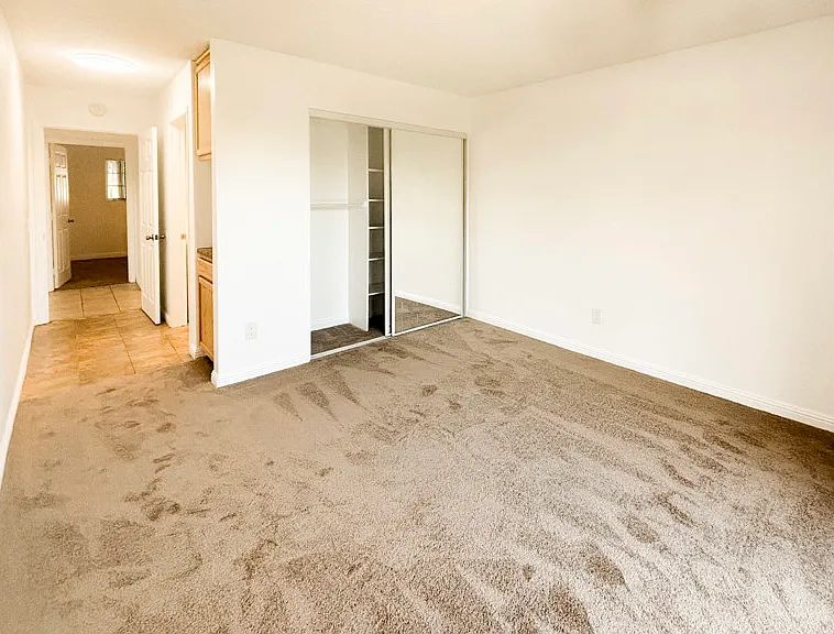 8850 Olive Ln #25 — Photo 9