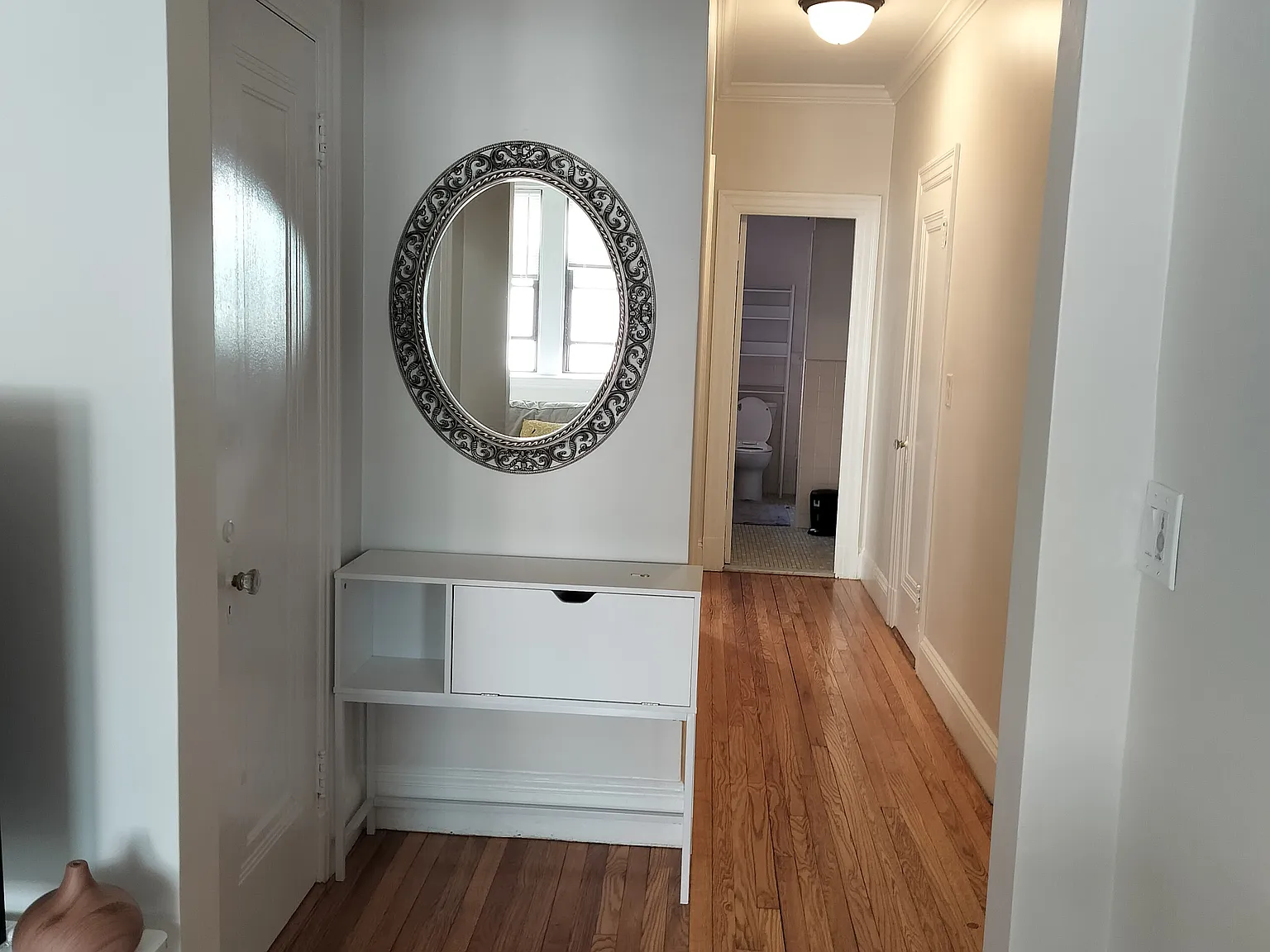 1 bed, $3,100 — Photo 2