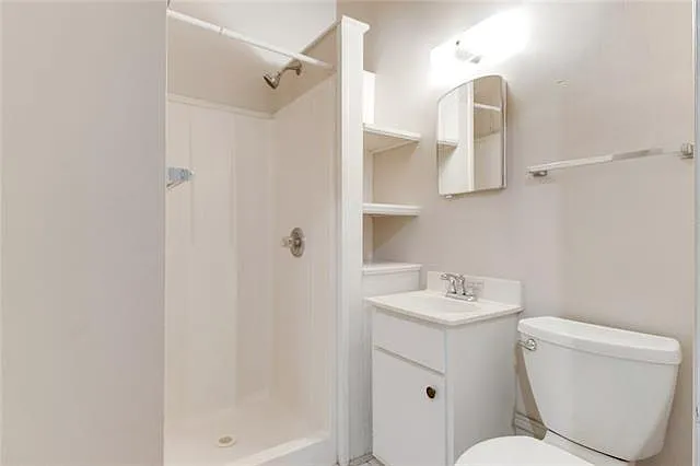1320 Foucher St — Photo 4