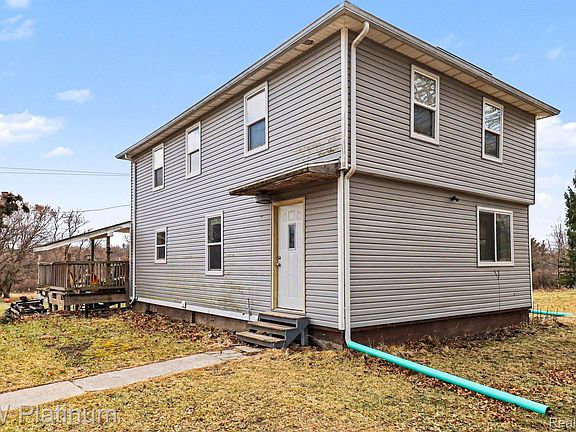 2nd image of 5160 Laur Rd