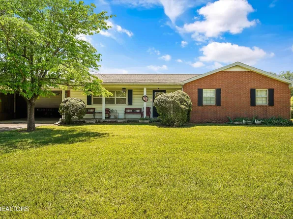 111 Harmon Rd, Maryville, TN 37804