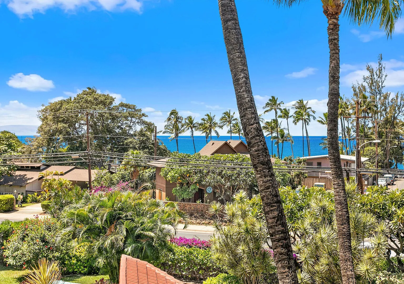 Maui Vista 1-308 - Steps from the Beach, Renovated, Ocean Views, New — Photo 2