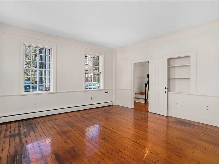 14 Elm St — Photo 24